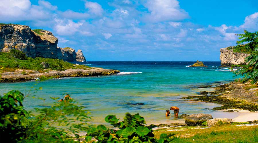 Martinique + Guadeloupe