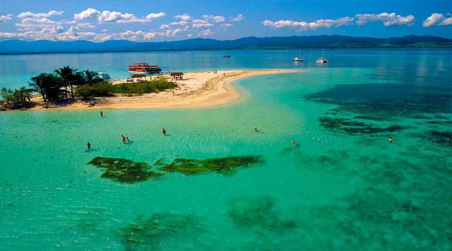 Martinique + Guadeloupe