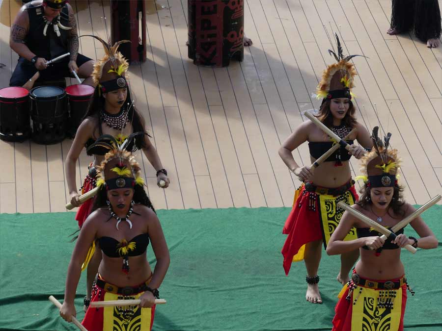 Aranui - Begrüßungs Tanzvorführung